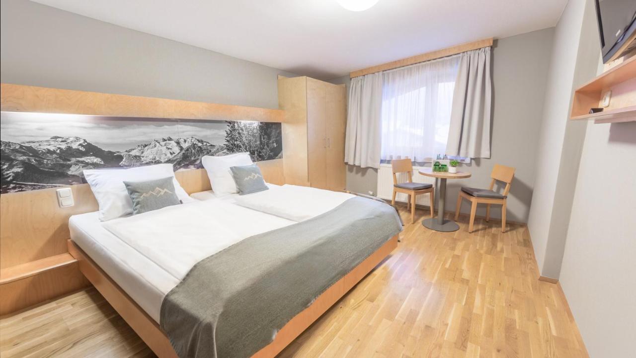 JUFA Hotel Montafon Bartholomäberg Esterno foto